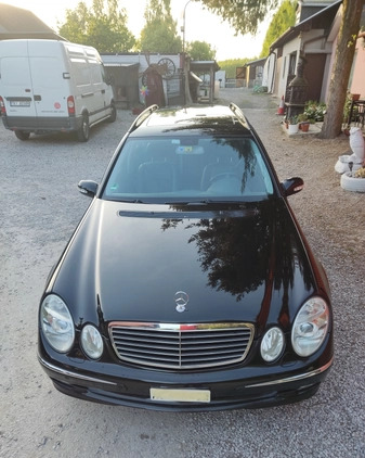 Mercedes-Benz Klasa E cena 17000 przebieg: 271900, rok produkcji 2004 z Pasym małe 191